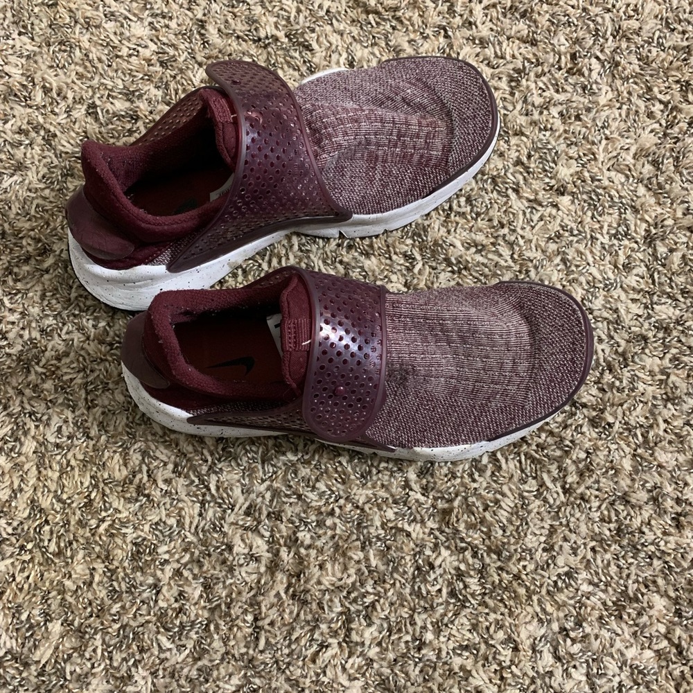 Running shoes